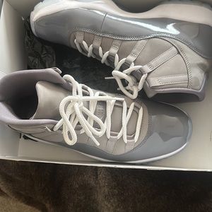 Jordan 11 cool grey with og box